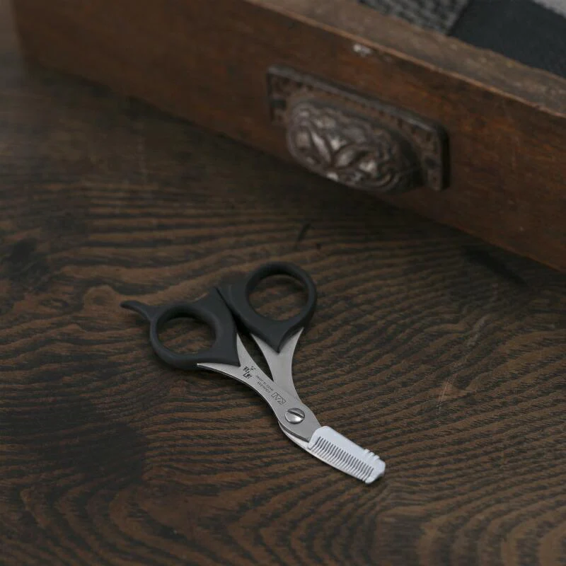 Kai Seki Magoroku Beard Trimming Scissors with Comb [000HC1814] - Image 6