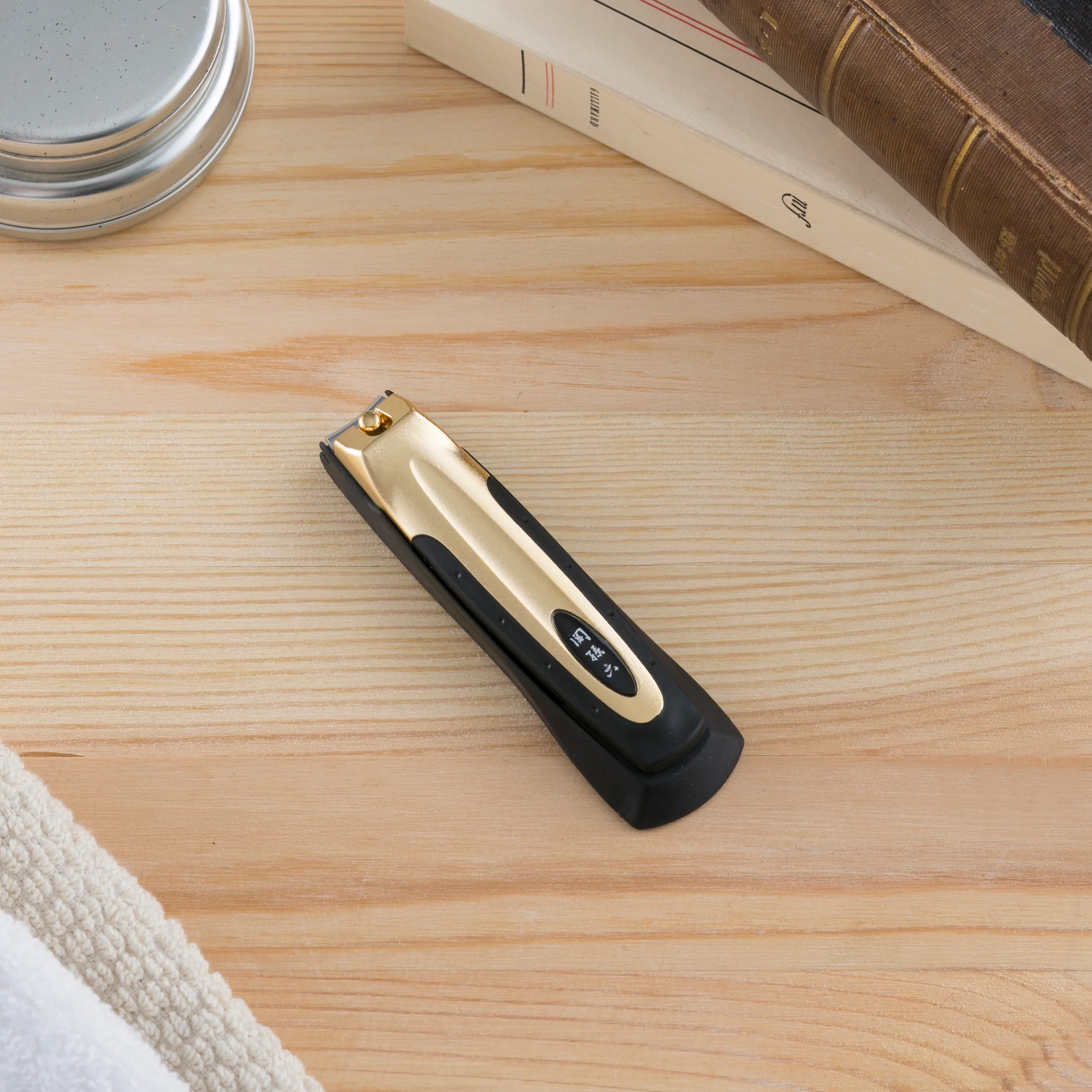 Kai Seki Magoroku Nail Clipper Gold - Image 4